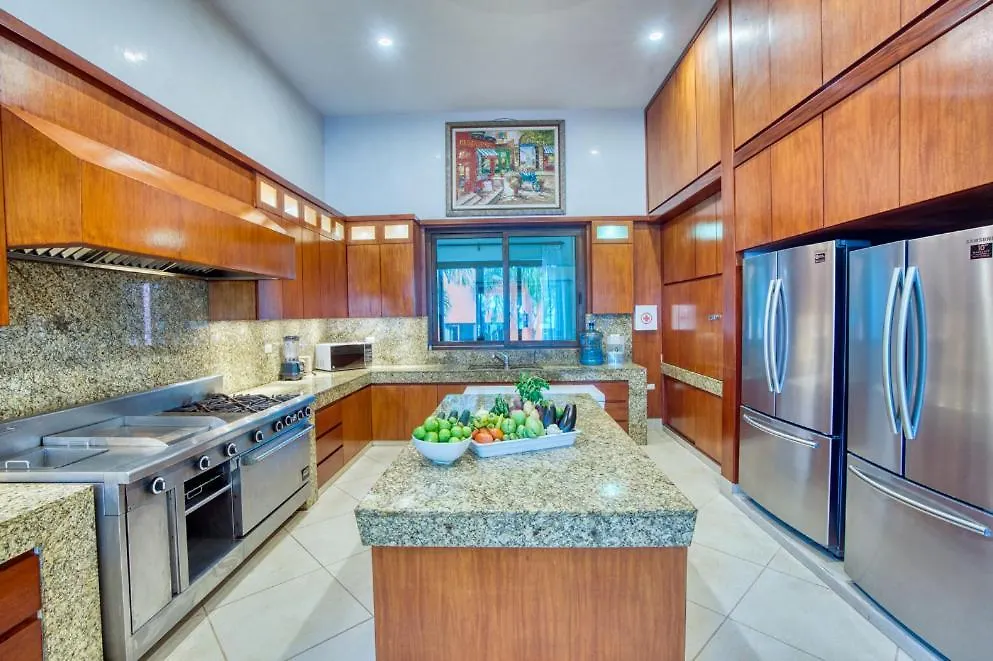 Mansion Villa In Soliman Bay For 34 Guests! Tulum
